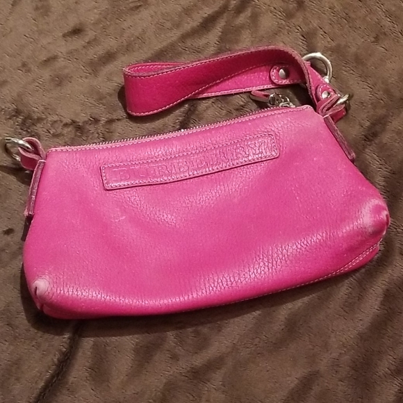 Burberry shoulder / wristlet leather bag - Picture 10 of 10